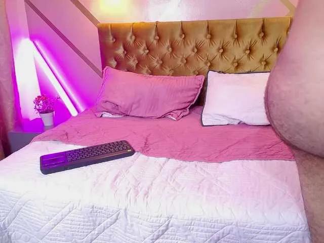 Try BongaCams's YiingandYang YiingandYang from BongaCams