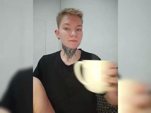 Zhenyya- on BongaCams 
