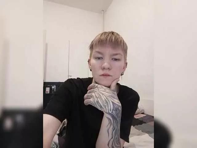 Zhenyya- on BongaCams 