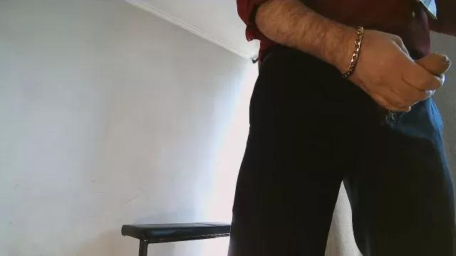 25x6cms on Cam4 