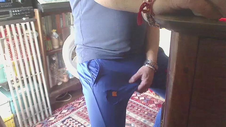 2mecs750182 on Cam4 