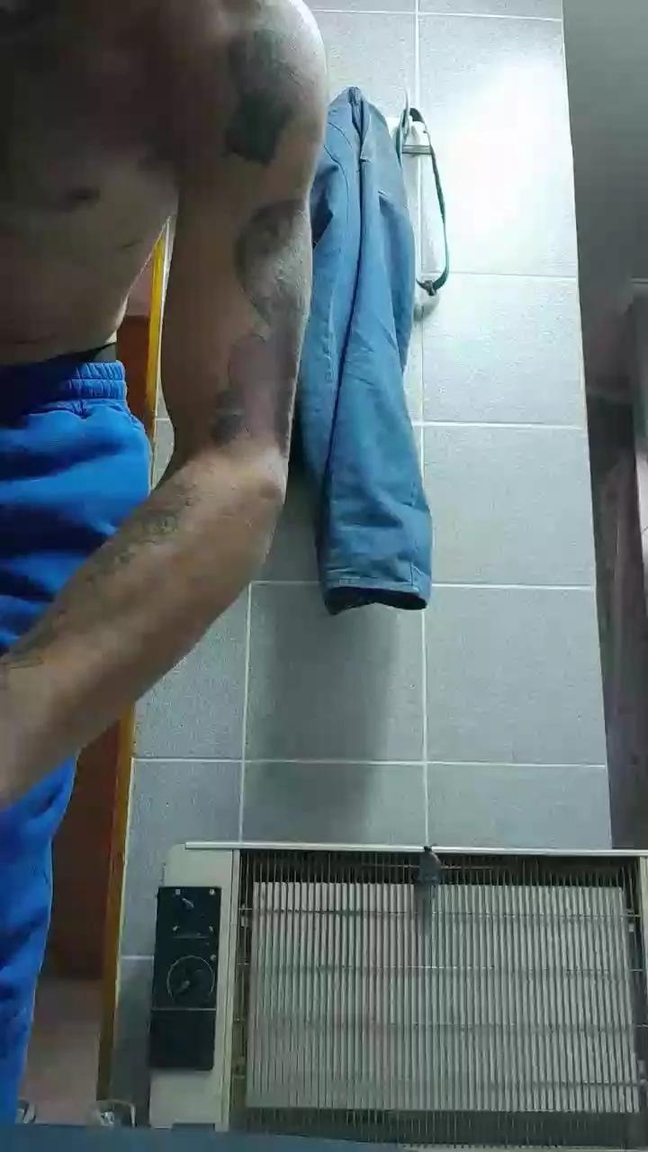 4ndrescam on Cam4 