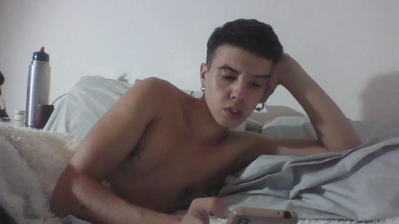 4ronn on Cam4 
