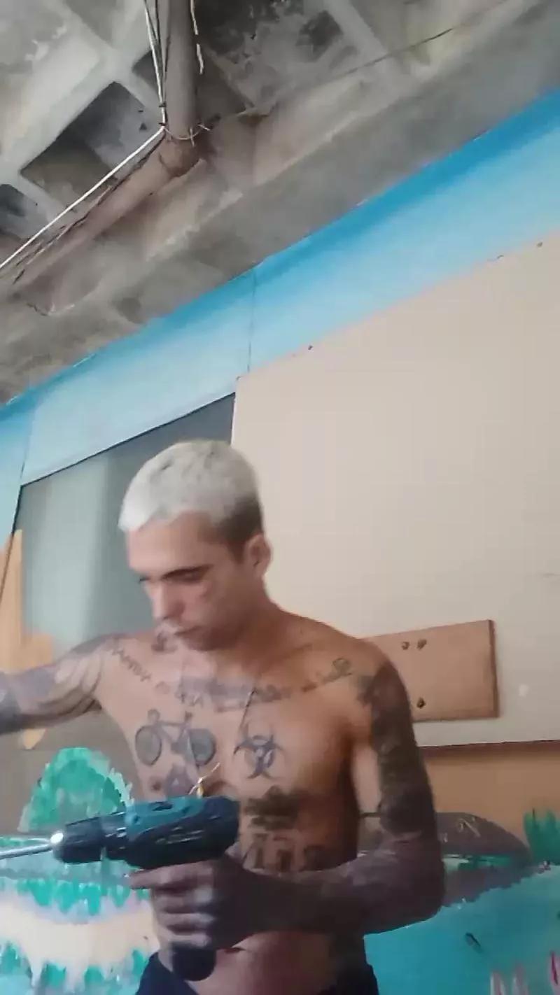 AbrahaoLutador on Cam4 