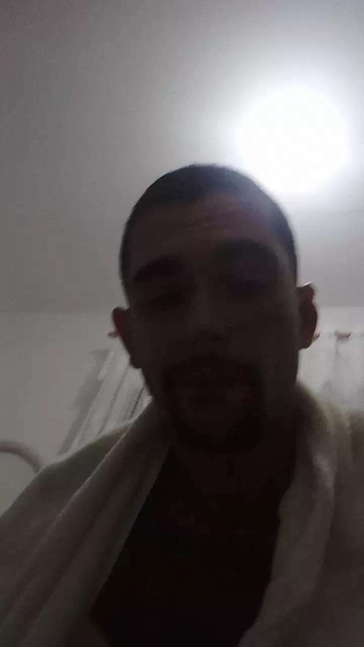 AbrahaoLutador on Cam4 