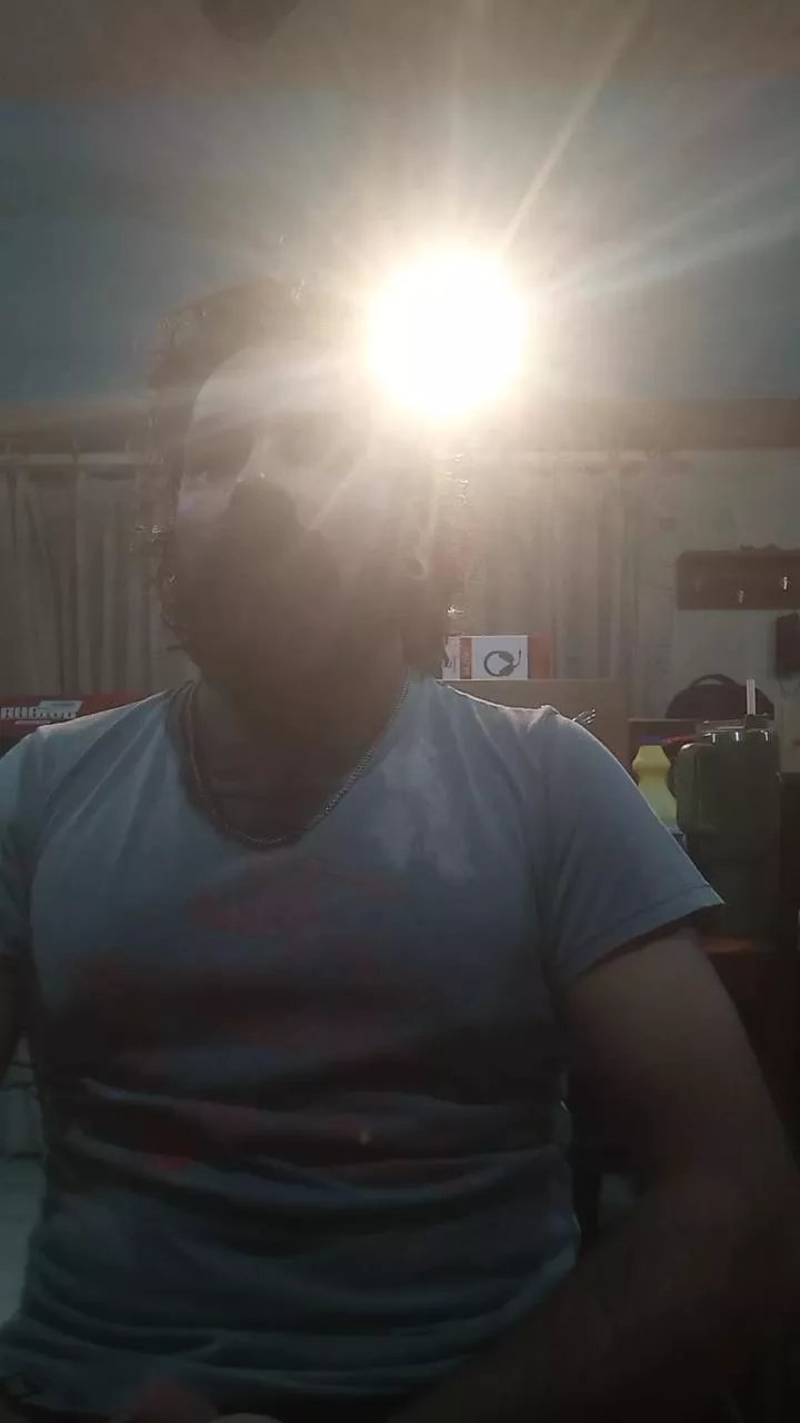 Offline Aguustin21 on Cam4