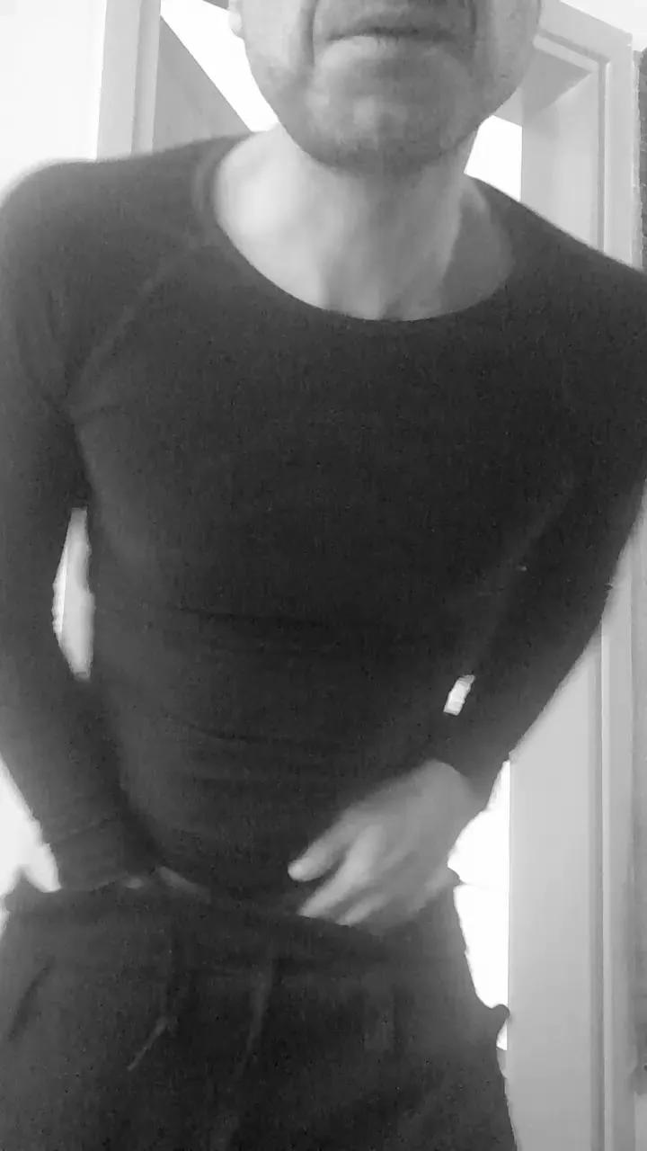 Akunapatata81 on Cam4 