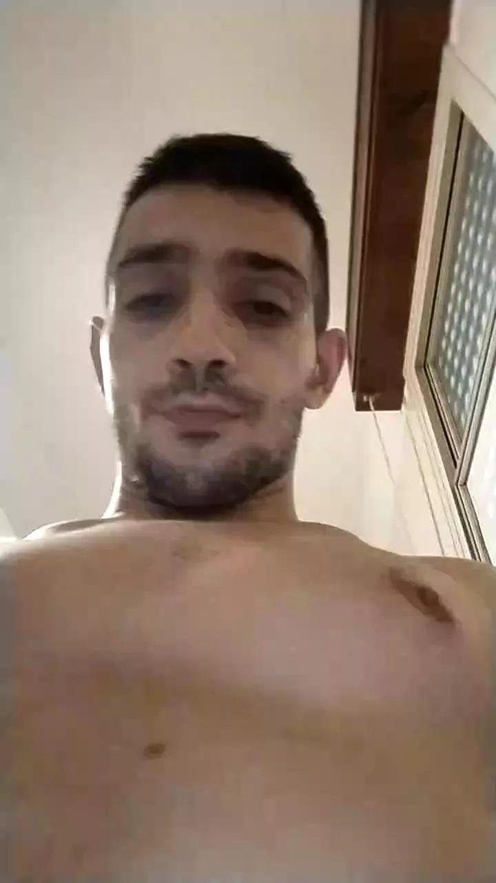 Alessio967 on Cam4 