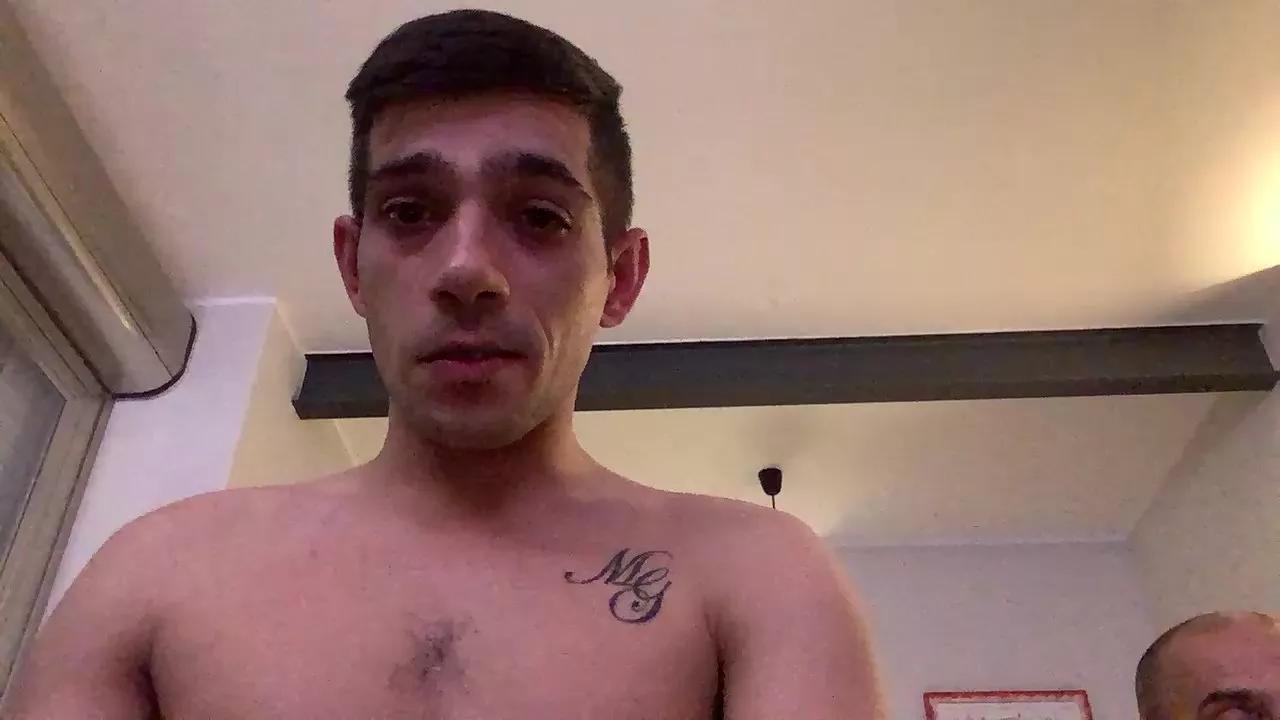 Alessio967 on Cam4 