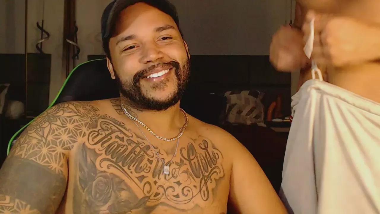 alexmonster2 on Cam4 
