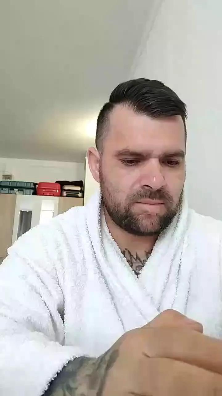 Alin1988aln on Cam4 