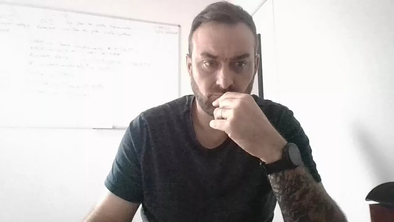 Offline amant35_x on Cam4