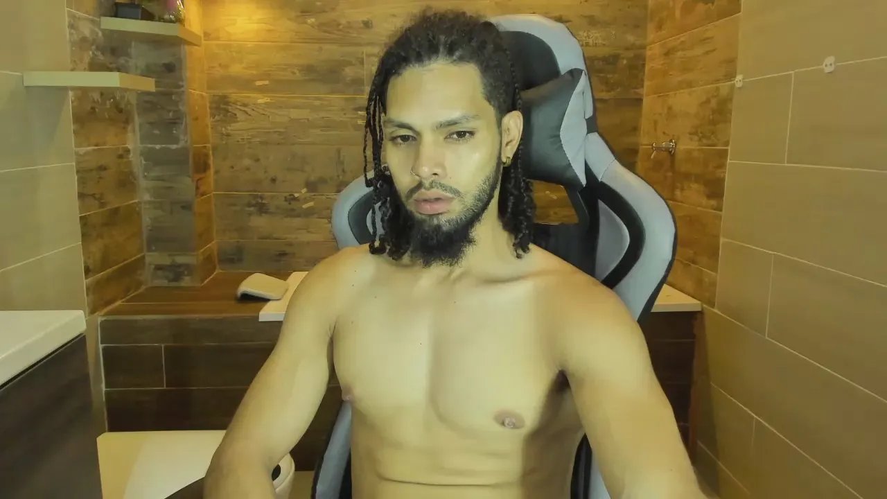 Offline Amir_Abdull_ on Cam4