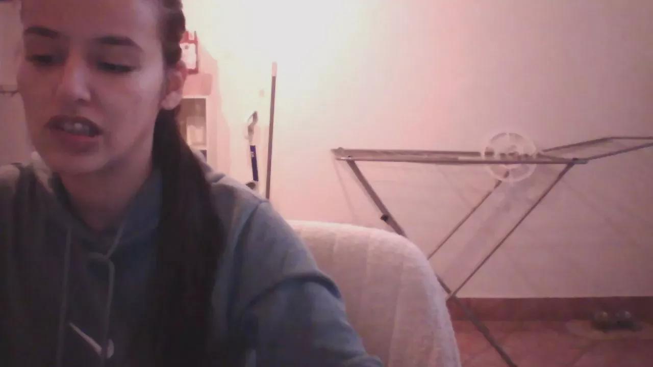 Anissa92 on Cam4 