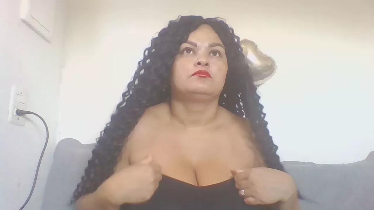 Anne_Moreninha on Cam4 