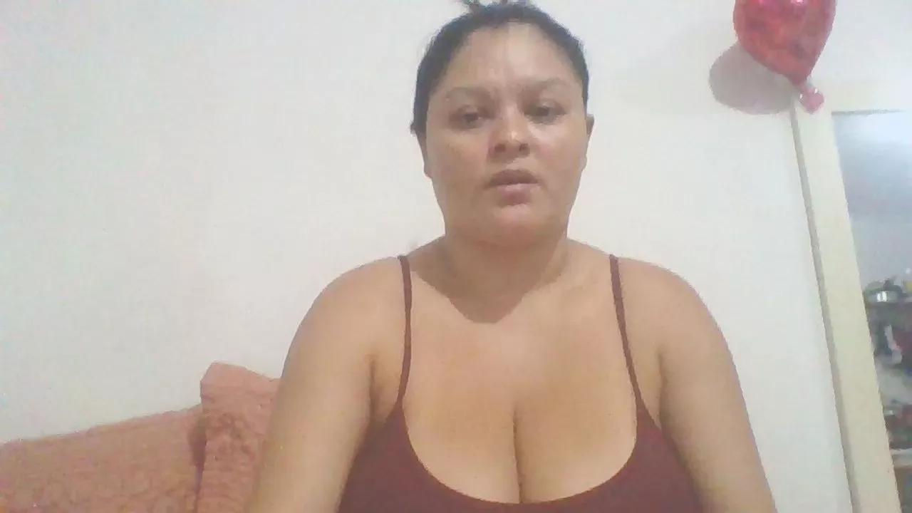 Anne_Moreninha on Cam4 