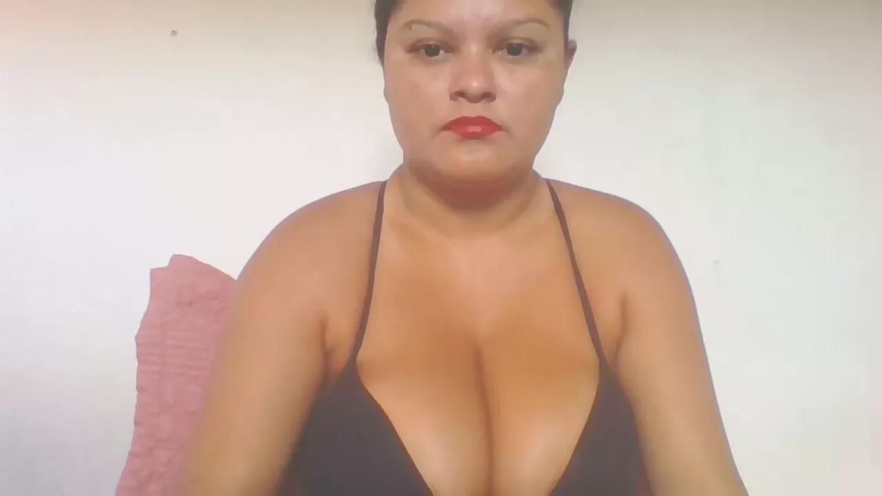 Anne_Moreninha on Cam4 