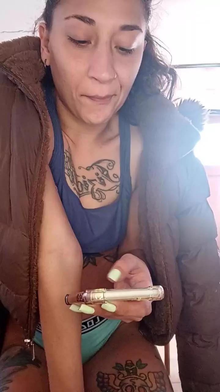 AnnitaYourBitch on Cam4 