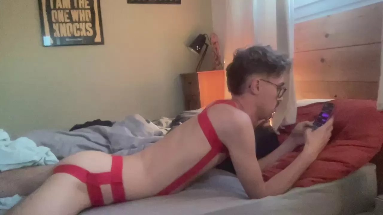 Offline antou_pv on Cam4