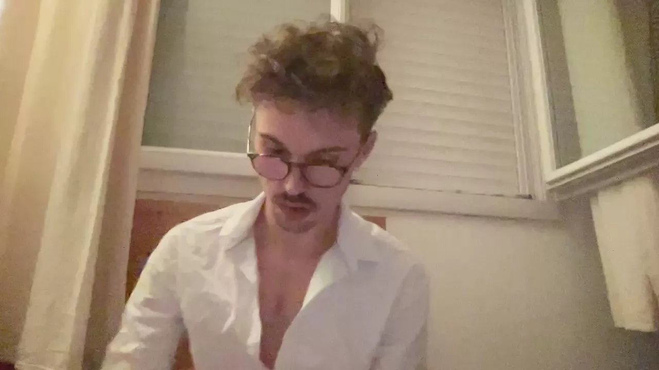 Offline antou_pv on Cam4