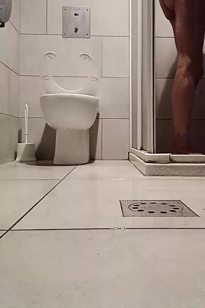 apem22 on Cam4 