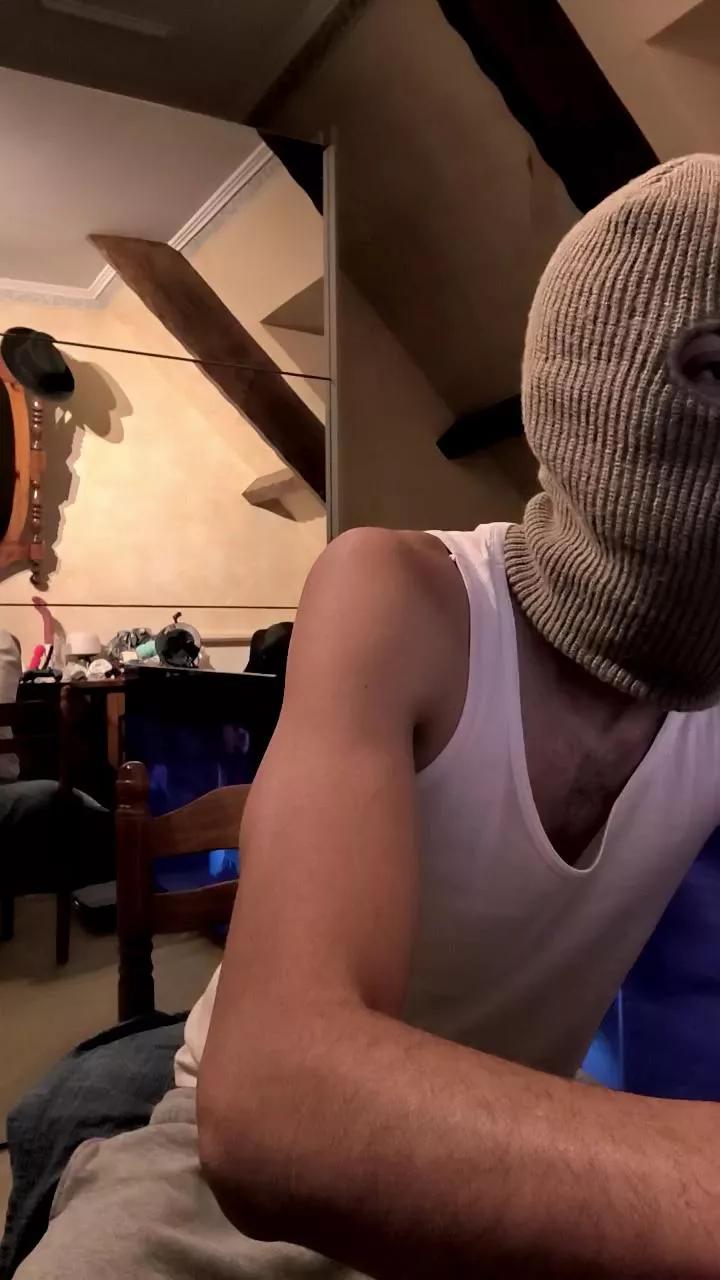 AresSothys on Cam4 