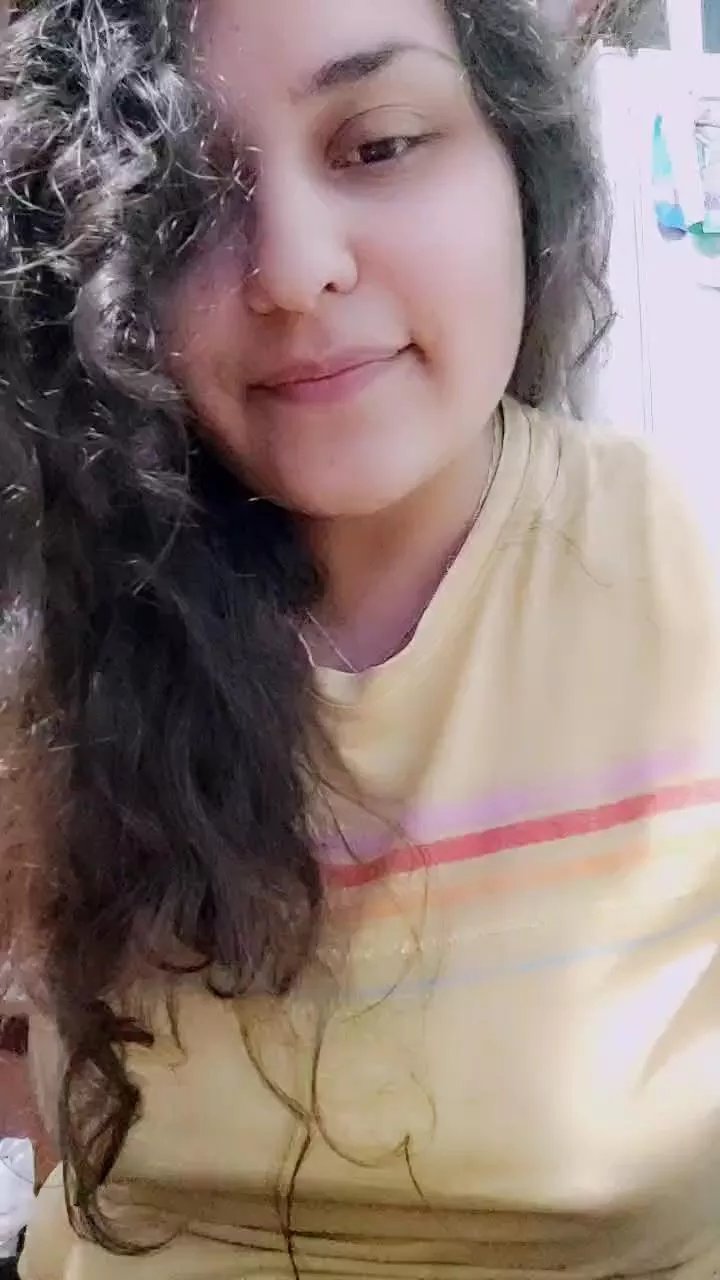 Offline ari_5 on Cam4