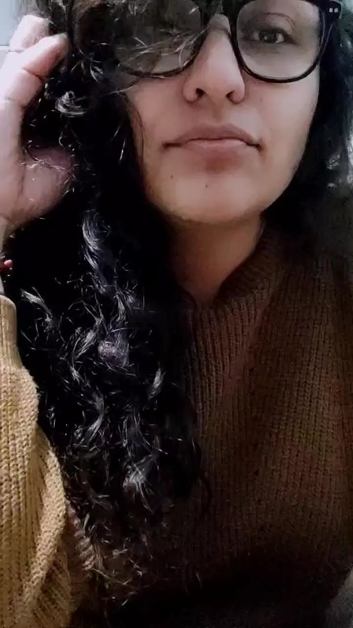 Offline ari_5 on Cam4