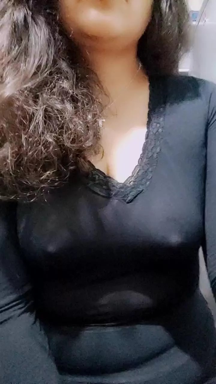 Offline ari_5 on Cam4