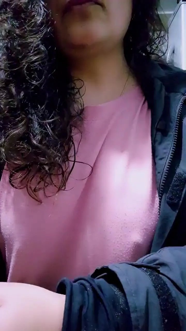 Offline ari_5 on Cam4