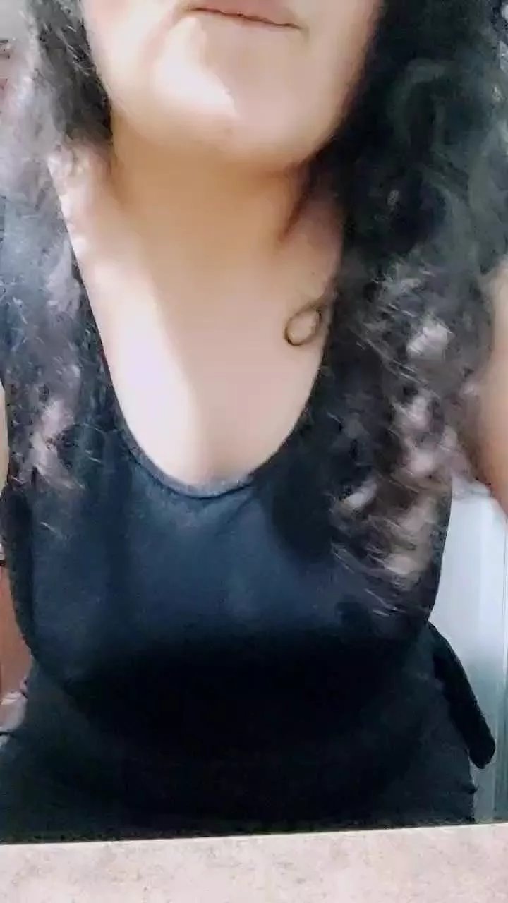 Offline ari_5 on Cam4