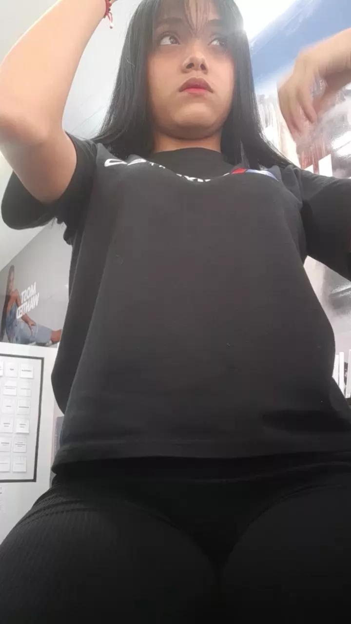 Ariel_funSexy on Cam4 