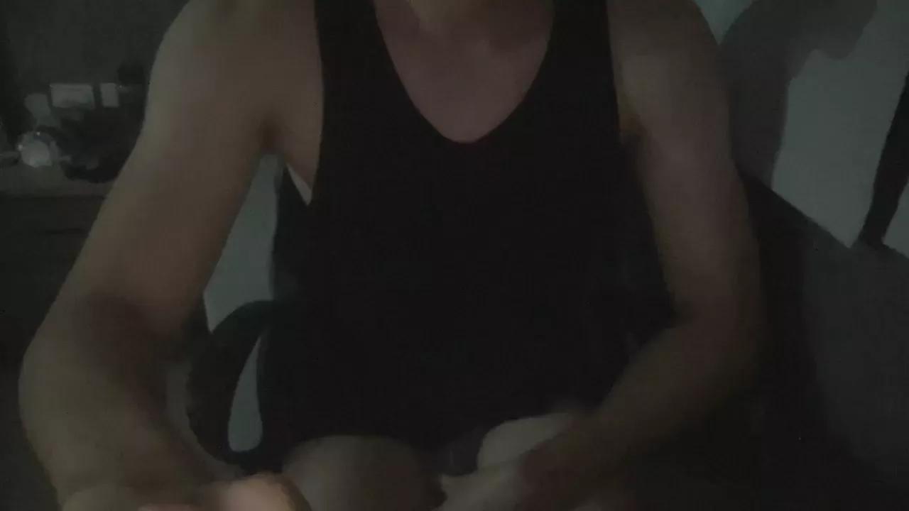 asd5980 on Cam4 