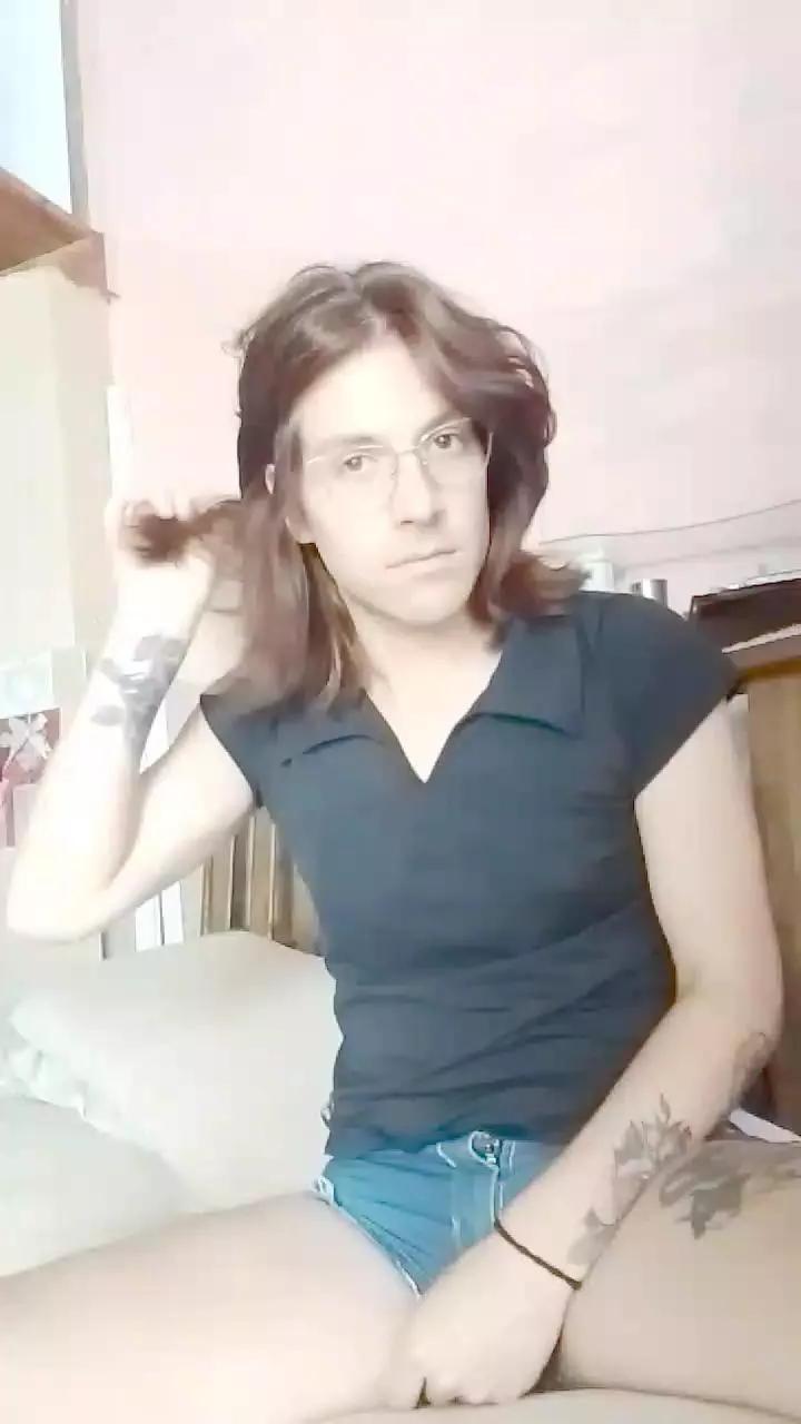 Auri26 on Cam4 