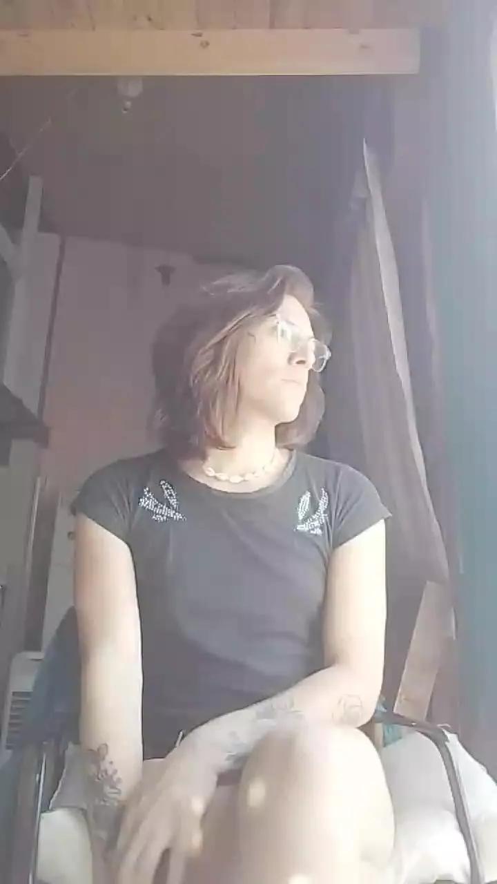 Auri26 on Cam4 