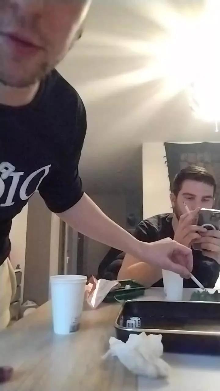 Bambite38 on Cam4 