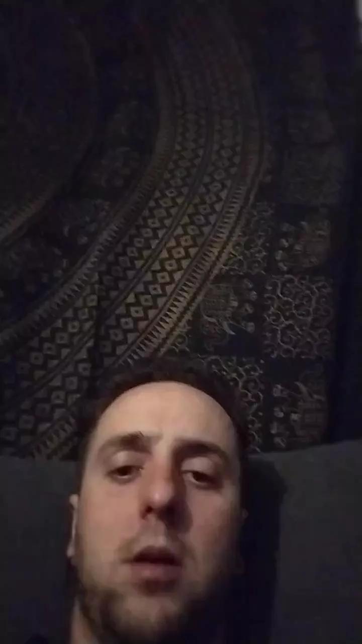 Bambite38 on Cam4 