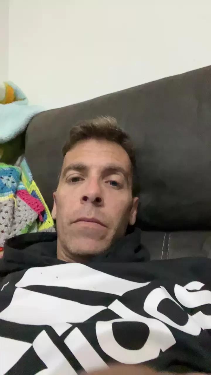 bandy83 on Cam4 
