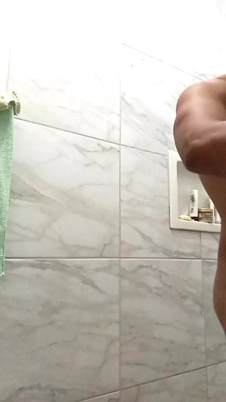 Offline BarbozaAdt on Cam4