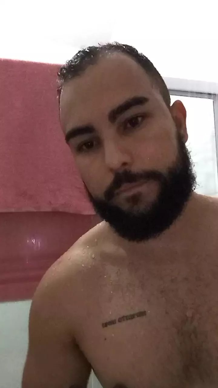 Offline BarbozaAdt on Cam4