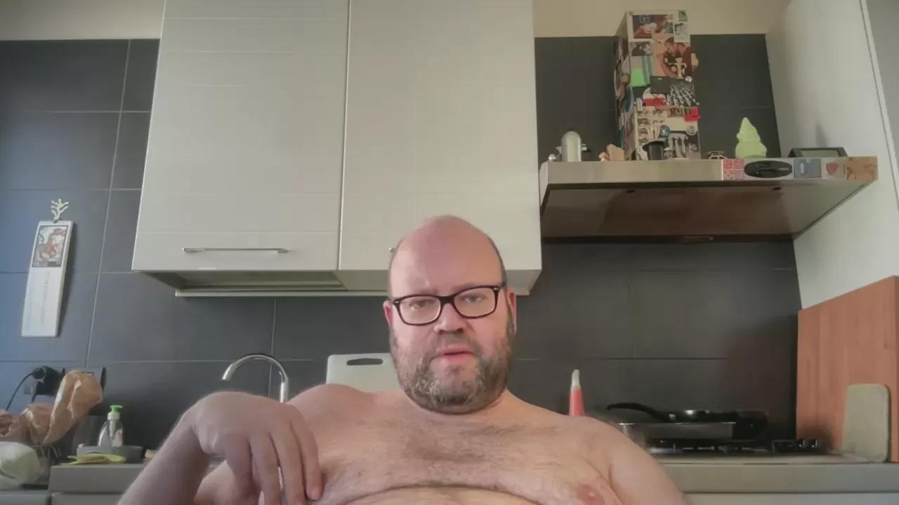 BearBoy78 on Cam4 