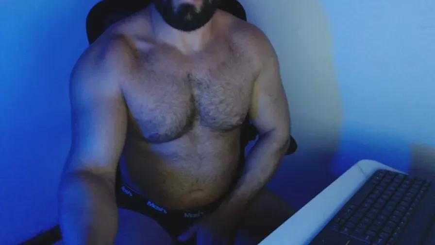 beard_man_sexy on Cam4 