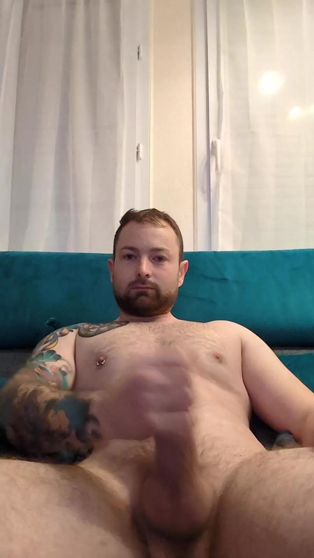 Ben_mastos on Cam4 
