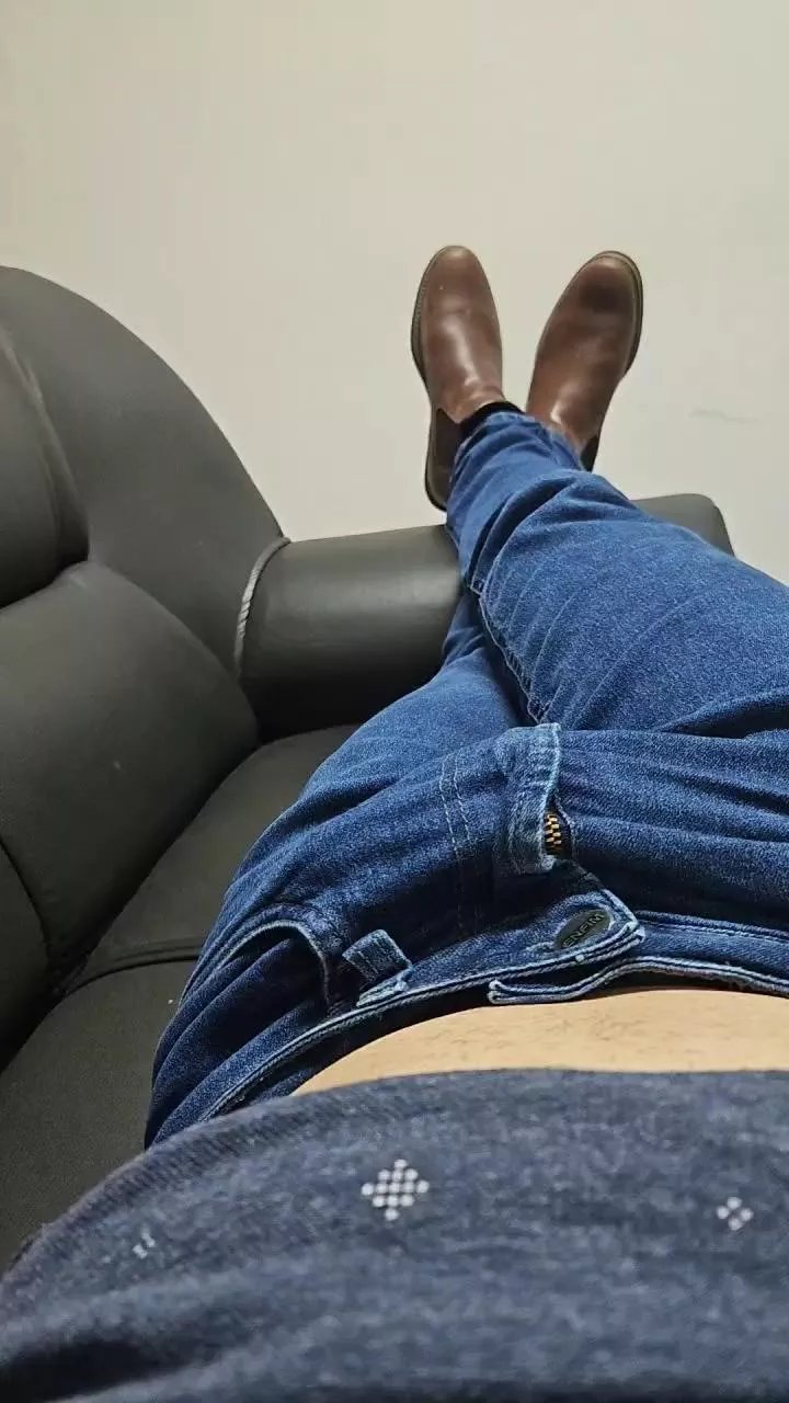 Offline bentocosta45 on Cam4