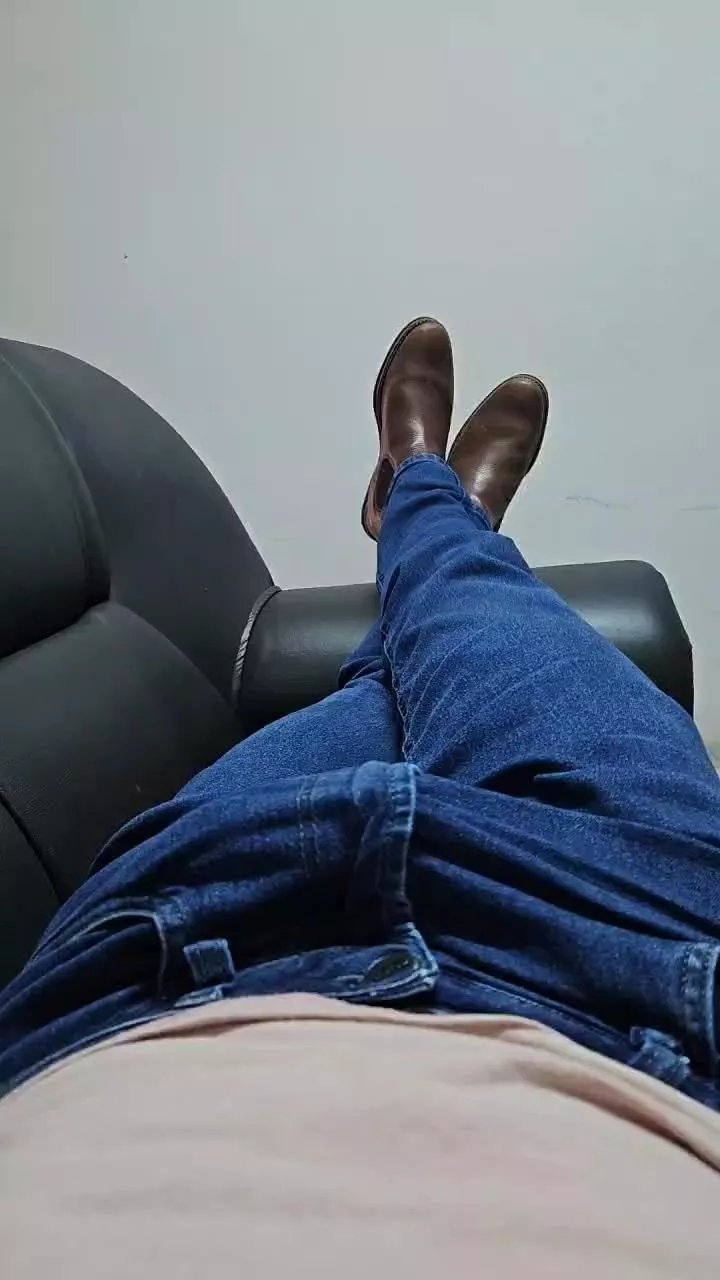 Offline bentocosta45 on Cam4