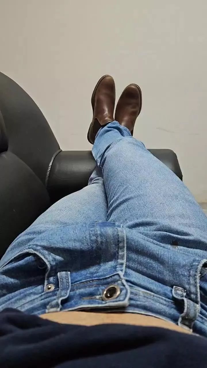 Offline bentocosta45 on Cam4