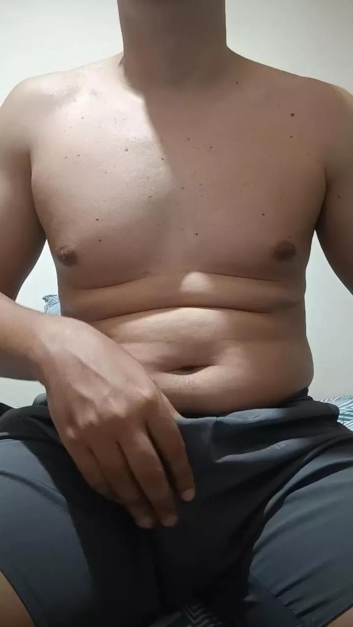 betojnovais on Cam4 