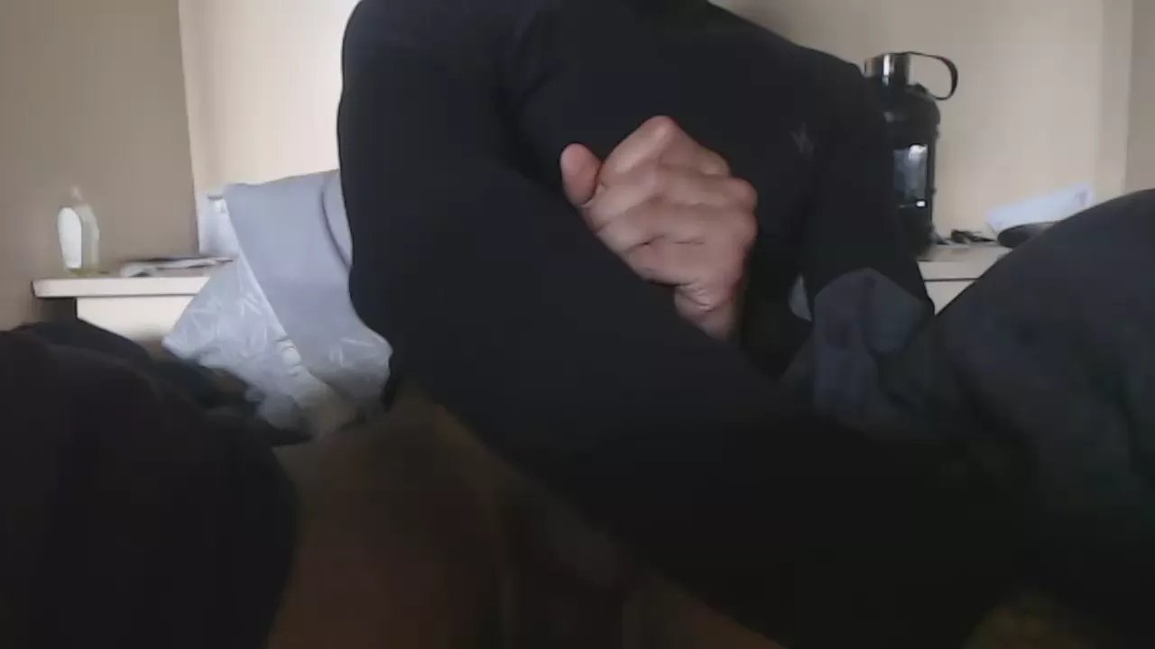 Offline bi23xxl on Cam4