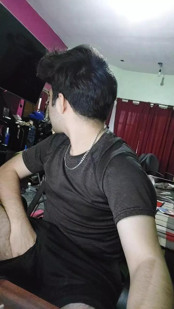 BigDick21cmPezL on Cam4 