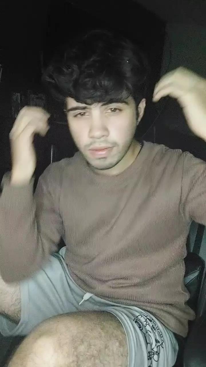 BigDick21cmPezL on Cam4 